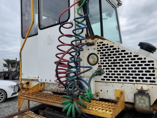 2011 Capacity TJ5000-Yard Truck