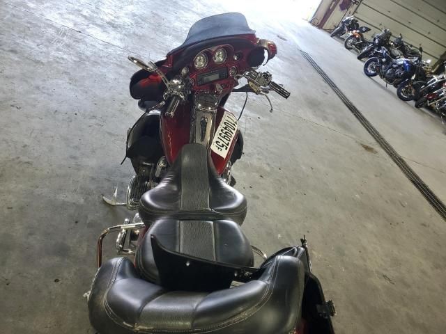 2009 Harley-Davidson FLHTCUSE4