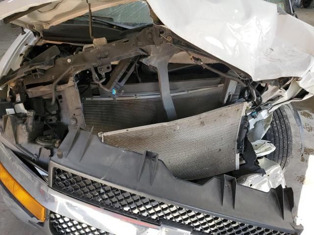 2023 Chevrolet Express G2500