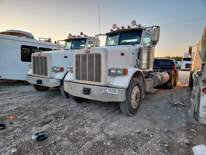 2012 Peterbilt Tractor 2012 Peterbilt 367 Semi Truck