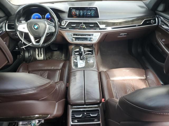 2016 BMW 750 XI