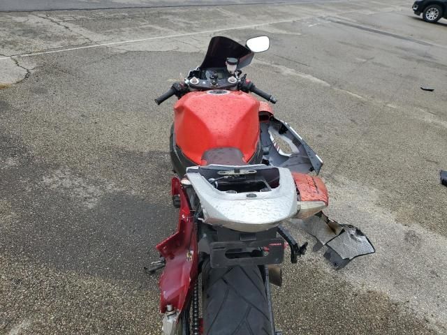 2006 Suzuki GSX-R1000