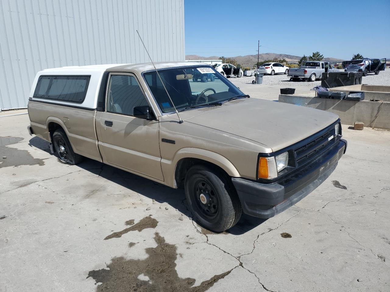 1987 Mazda B2000 Long bed
