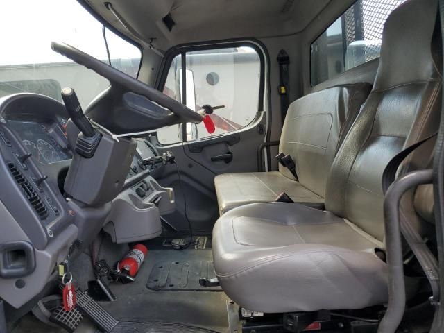 2015 Freightliner M2 106 Medium Duty