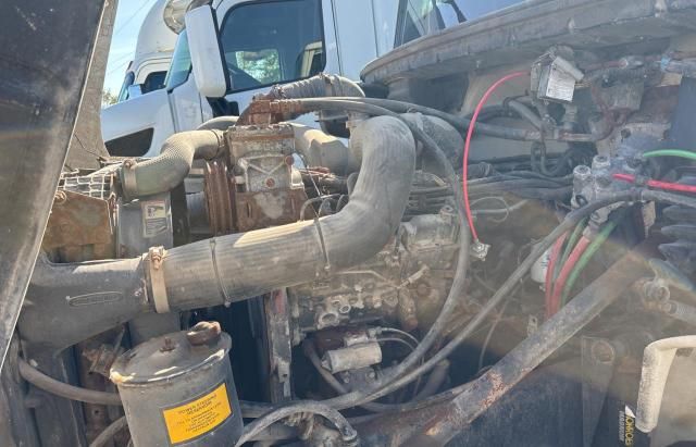 1998 Freightliner 1997 Frht FL70-Trucks Delivery Truck