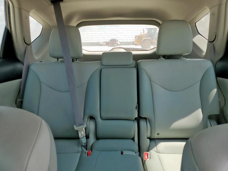 2014 Toyota Prius V