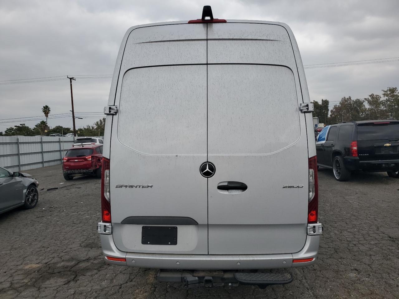 2024 Mercedes-Benz Sprinter 2500