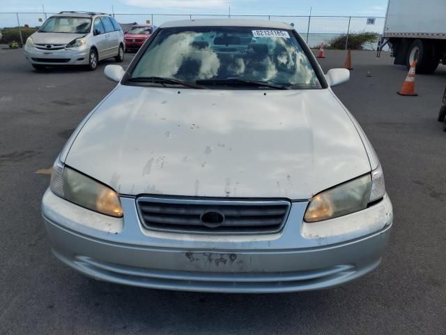 2000 Toyota Camry CE
