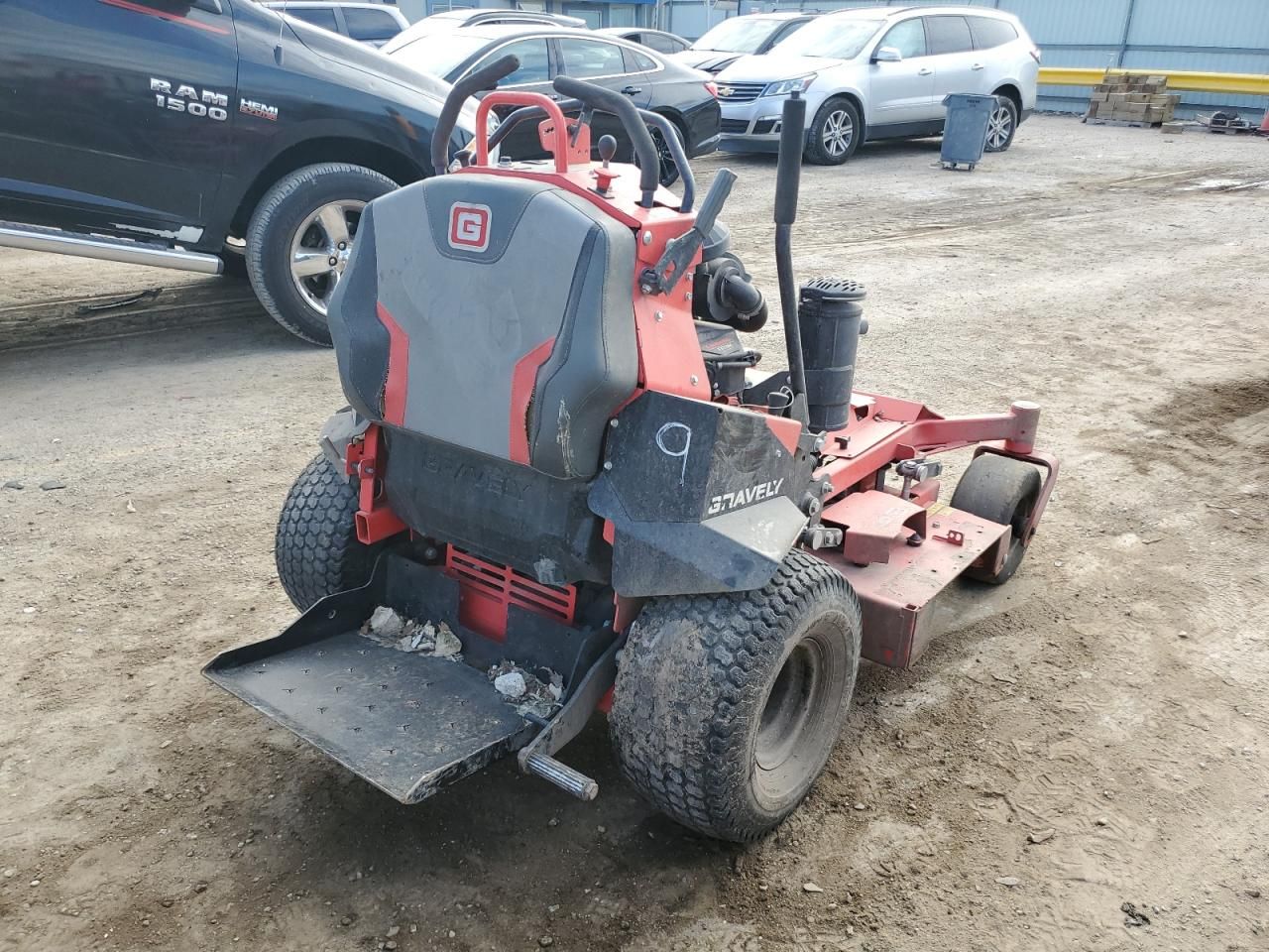1999 Gravely Prostance 48 KAW Commercial Turf Mower