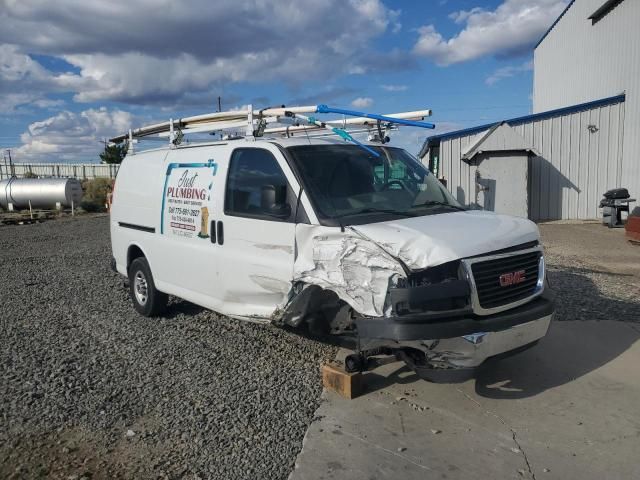 2023 GMC Savana Cargo 3500 13