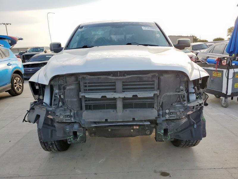 2018 Dodge Ram 1500 slt
