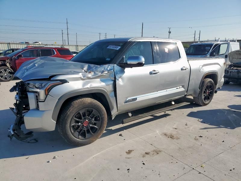 2022 Toyota Tundra Crewmax Platinum