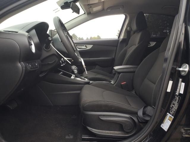 2023 KIA Forte LX