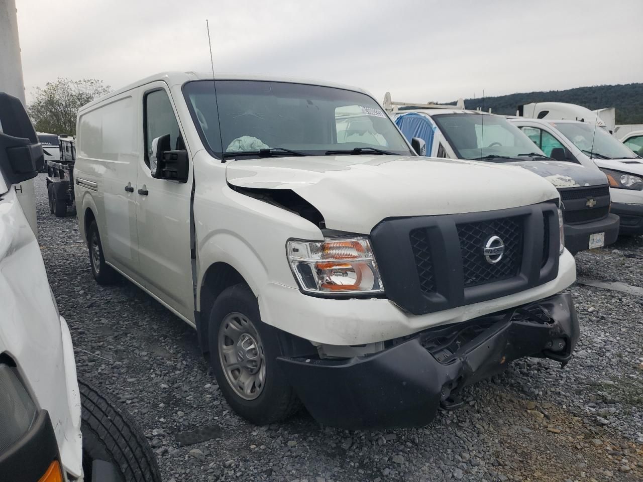 2018 Nissan NV 2500 S
