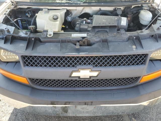 2005 Chevrolet Express G2500