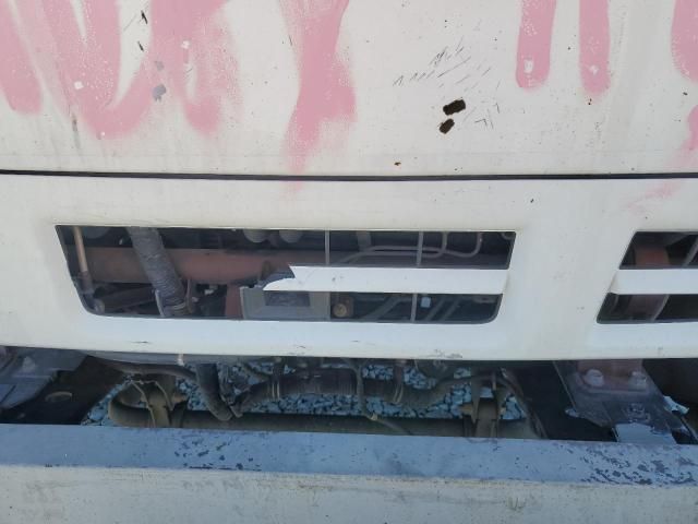 2007 Isuzu NPR