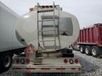 2005 Freigliner 2005 Freightliner M2 106 MED-Trucks Tank Truck