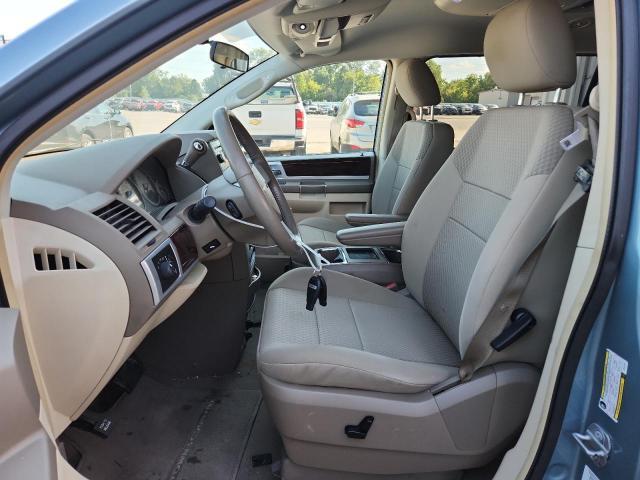 2010 Chrysler Town & Country Touring