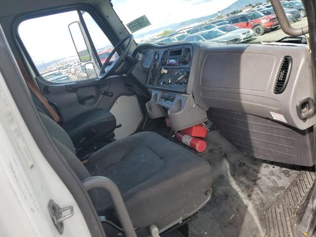 2011 Freightliner M2 106 Medium Duty