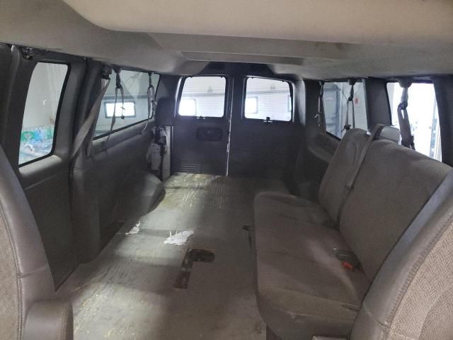 2017 Chevrolet Express G3500 LT