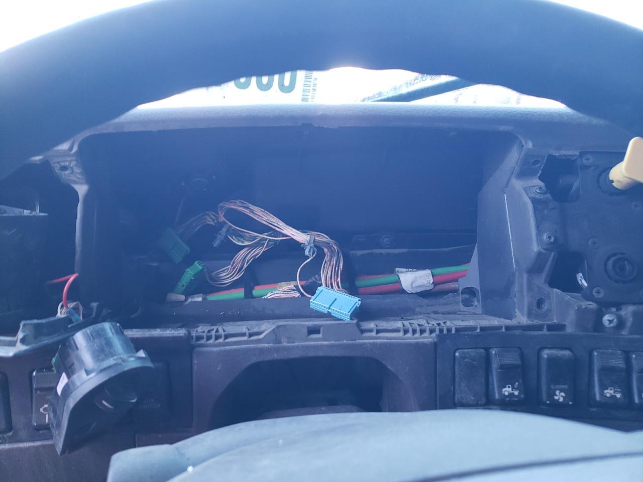 2015 Volvo VNL Semi Truck