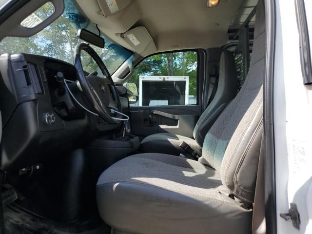 2017 Chevrolet Express G2500