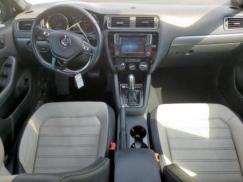 2016 Volkswagen Jetta Sport