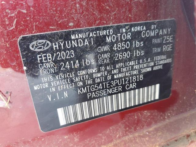 2023 Genesis G70 Base