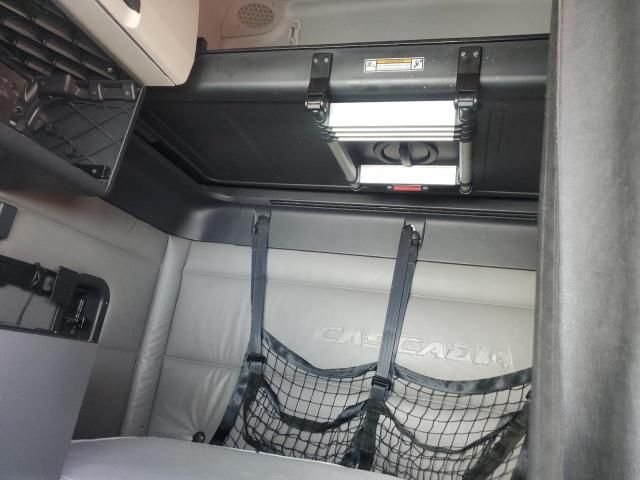 2022 Freightliner Cascadia 126 Semi Truck