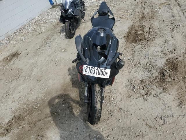 2018 Yamaha YZFR1