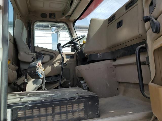 2005 International 5500I Ready MIX Truck