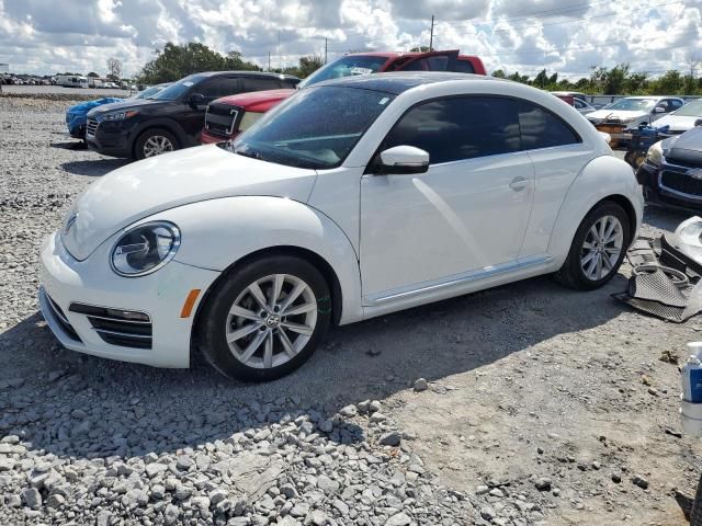 2018 Volkswagen Beetle SE