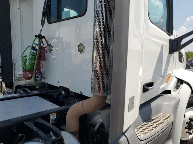 2015 Peterbilt Tractor 2015 Peterbilt 579 Semi Truck