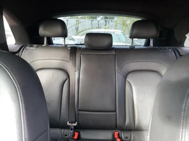 2016 Audi Q3 Prestige