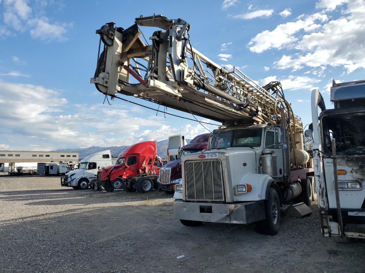 2006 Peterbilt 357 Drilling RIG Truck