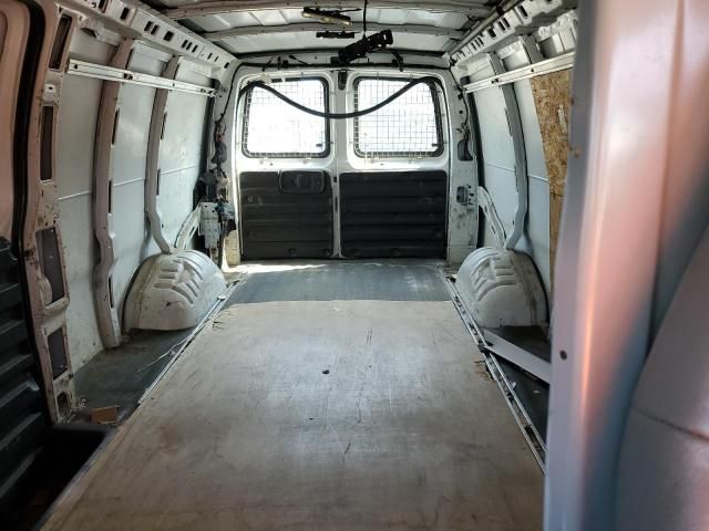 2016 GMC Savana G3500