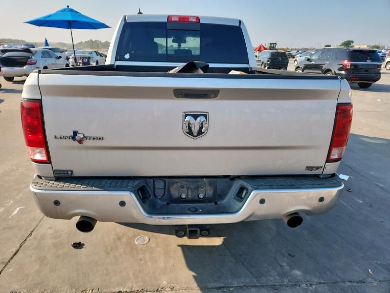 2013 Dodge RAM 1500 SLT