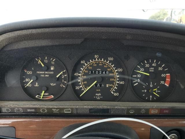 1988 Mercedes-Benz 420 SEL