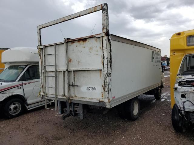 2006 Isuzu NPR