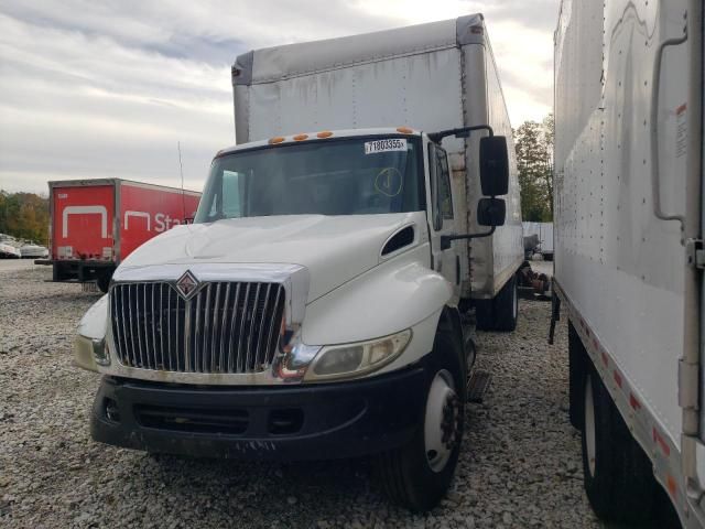 2005 International 4000 4300