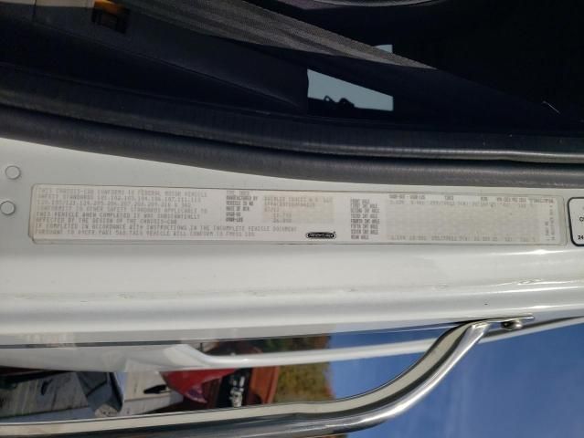 2013 Freightliner M2 106 MED