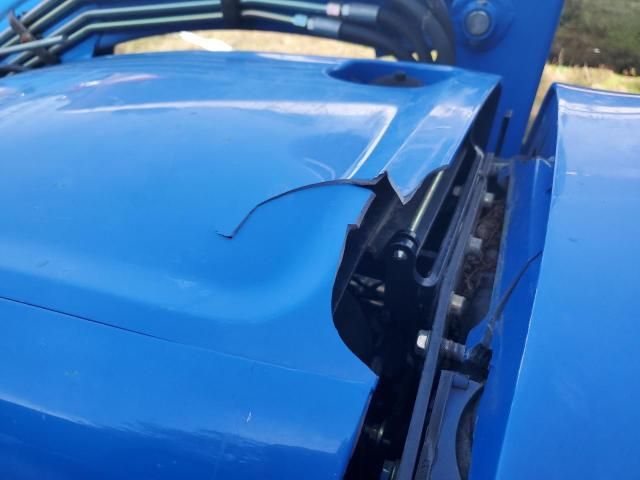 2004 New Holland Tractor