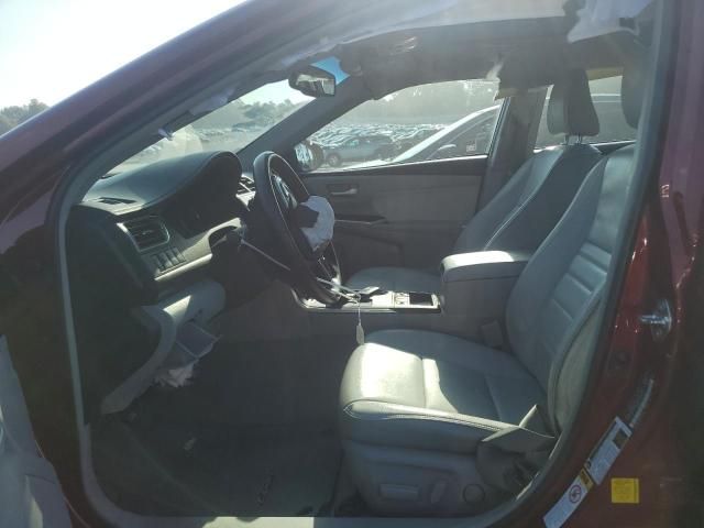 2015 Toyota Camry Hybrid