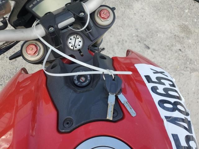 2014 Ducati Streetfighter 848