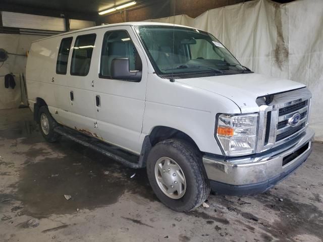2013 Ford Econoline E250 Van