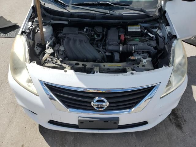 2013 Nissan Versa S