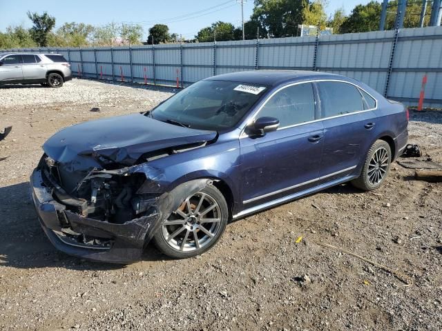 2015 Volkswagen Passat SEL