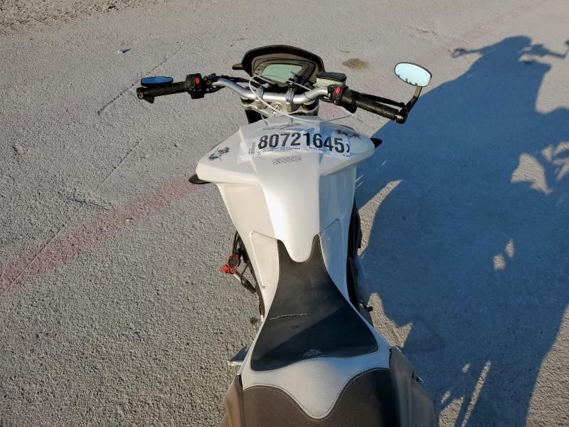 2014 Mv Agusta 2014 M. V. Agusta B3
