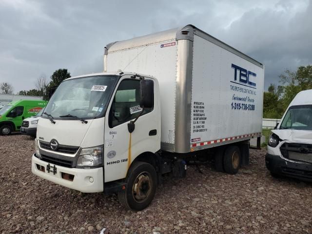 2015 Hino 195
