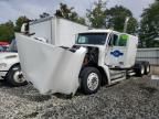 1996 Freightliner Convention-Semi Truck